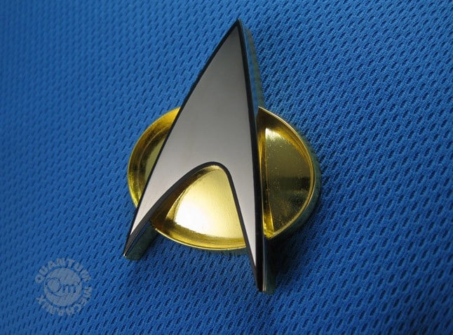 Star Trek TNG Replica 1/1 Communicator Badge Starfleet